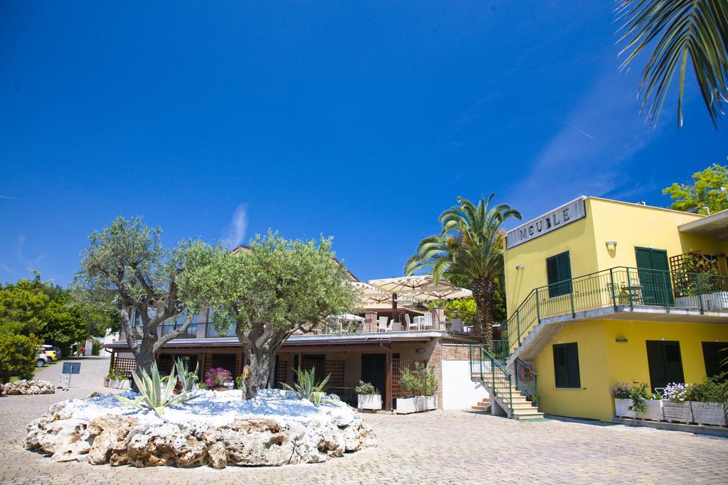 Hotel Le Cave Сироло Экстерьер фото